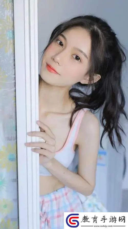 黃龍直搗溪水潺潺：熱門旅游勝地，游客蜂擁而至享受自然之美！
