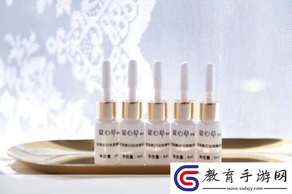 亞洲精品一區二區國產精華液