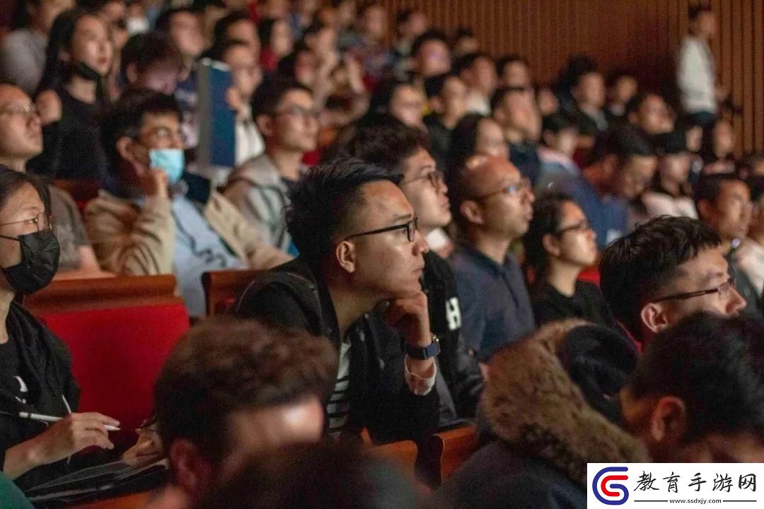 探索浪潮a∨1區浪潮的最新動態與創新趨勢