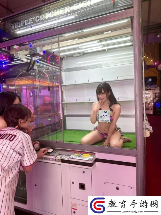 東云海社交媒體曬新照