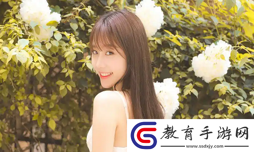 一邊下奶一吃敷視頻好幾個人