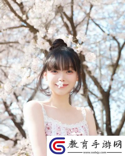 少蘿扒開(kāi)腿秘?讓人桶爽動(dòng)漫劇情火爆絡(luò)